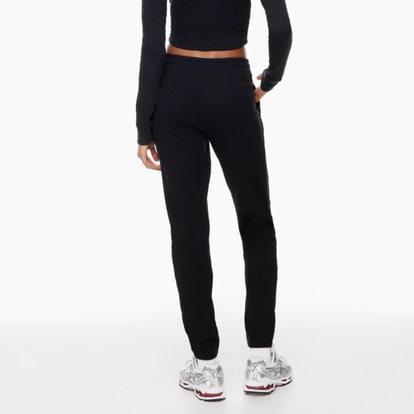 Tna Aritzia Black Waffle Knit Jogger Pant Women's Size S - Picture 7 of 10